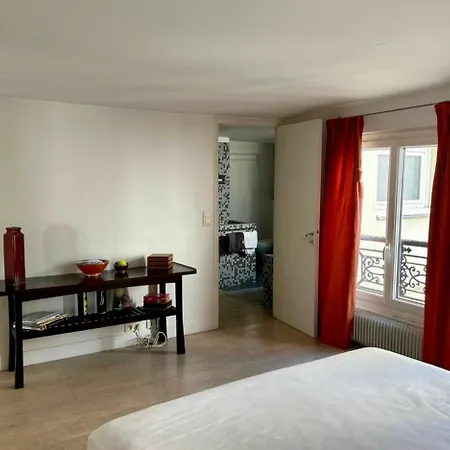 Montorgueil Apartment Paris